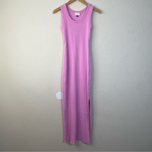 Universal Thread Dresses & Skirts - Universal Thread Maxi Dress Women’s S Pink Ribbed Knit Bodycon Slit Sleeveless